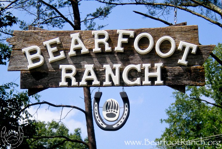 Bearfoot Ranch Sign
