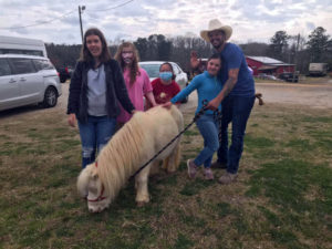 Junior Girl Scouts visit Bearfoot Ranch and Volunteer